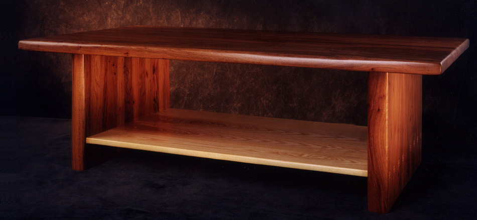 Trecara Table