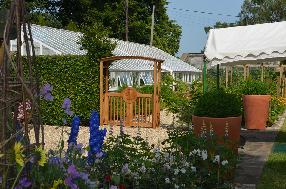 Vegetable garden gates