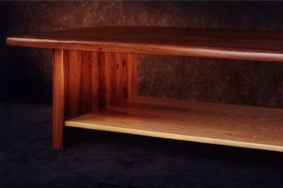 Trecara Table